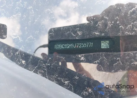 2018 Chevrolet Cruze Ls Auto from USA, damaged, VIN 1G1BC5SM9J7235771